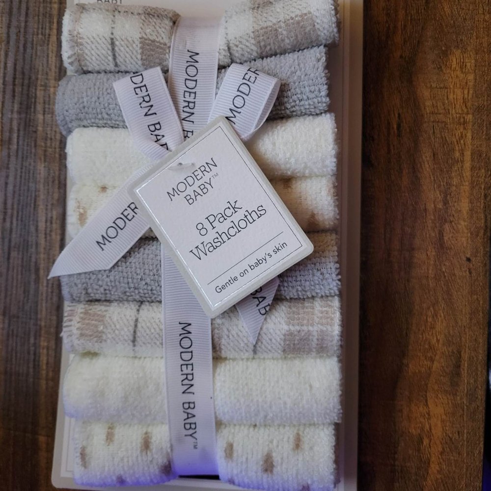 Modern Baby 8 Pk washcloths